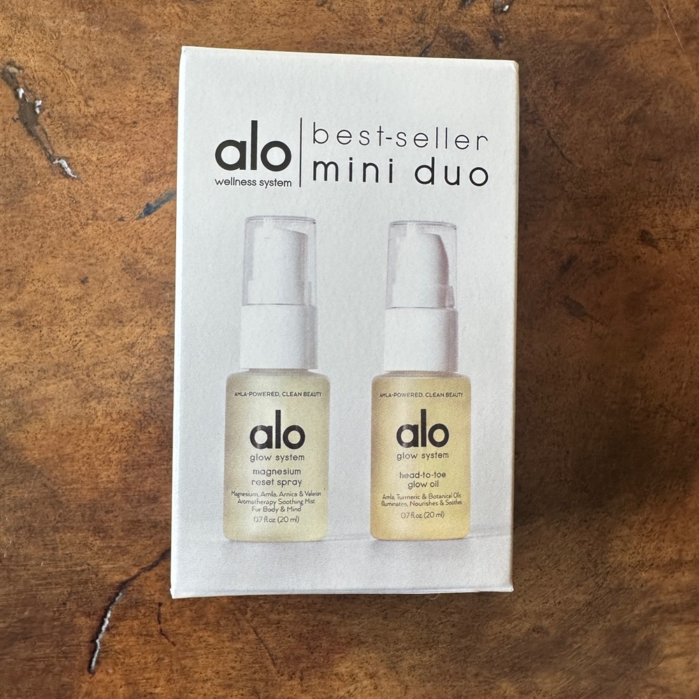 ALO Yoga Glow System Mini Duo